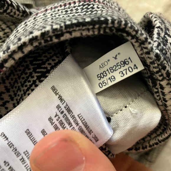 American Eagle super high rise skinny plaid trouser NWT size 00 - Picture 9 of 10